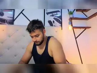 Xlovecam Best Webcam of AryanBrown