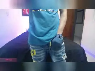Xlovecam Live Porn of AndressDean