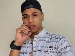 Xlovecam Live Porn of Yoximanuelprime