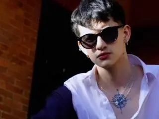 Xlovecam Adult Video Chat of GabyThoms