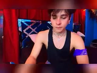 Xlovecam Live Sex of LukeHowlandy