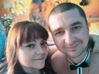 Xlovecam Adult Webcams of DebbieXRoy