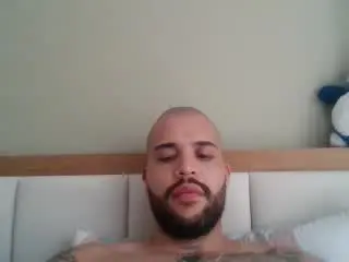 Xlovecam Private Sex Chat of MedellynDark