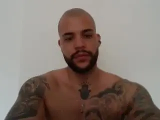 Xlovecam Sex Cam of MedellynDark