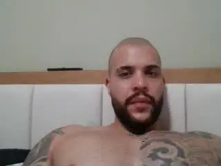 Xlovecam Sex Cam of MedellynDark