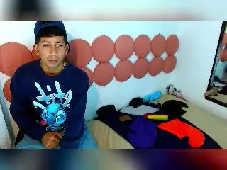 Xlovecam Live Porn of JuliianWolf