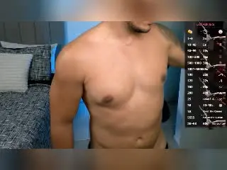 Xlovecam Adult Webcams of OwenPierce
