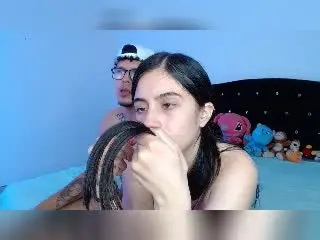Xlovecam Free Live Porn of BonnyBonss