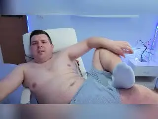 Xlovecam Free Porn Cam of JasonJacks