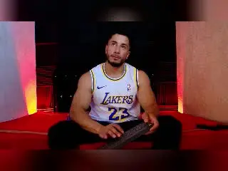 Xlovecam Free Live Porn of ZaneMaverick