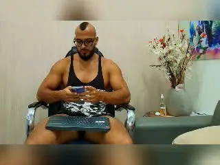 Xlovecam Sex Cam of TitanMax