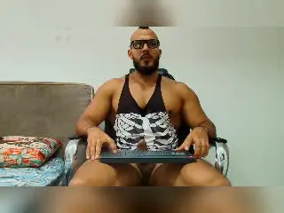 Xlovecam Live Sex of TitanMax