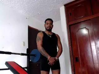 Xlovecam Free Live Porn of BladeFire